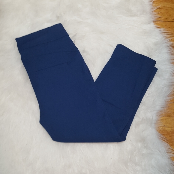 RW&Co Modern Stretch Cropped Blue Legging - Picture 1 of 11